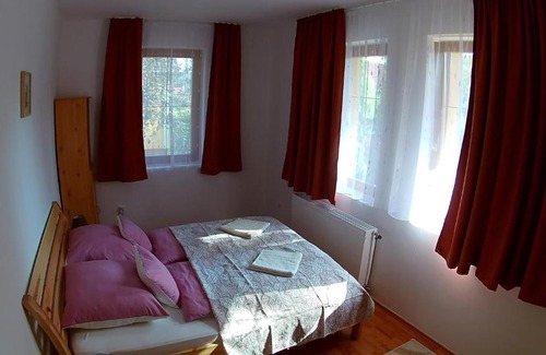 Egerszalok House | Villa Iris
