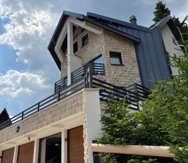 Zabljak Apartment | Villa Jezero 4