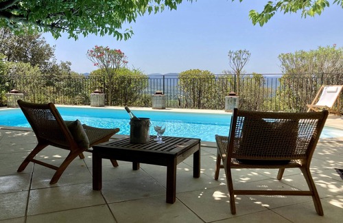 Les Arcs-sur-Argens Villa | Villa la Favorite private breathtaking view