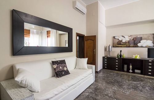 Centro Storico Bed & Breakfast | Villa Lazzari B&B Tra i due Mari