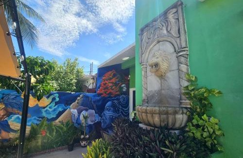 Downtown Cancun Hotel | Villa Leo