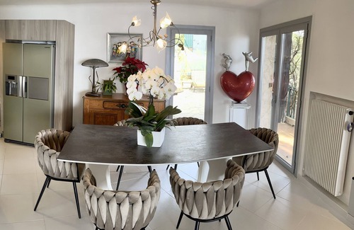 Cannes La Bocca Villa | Villa les Bougainvillers