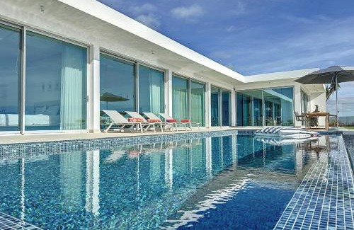 Prazeres Villa | Villa OceanAIR by LovelyStay
