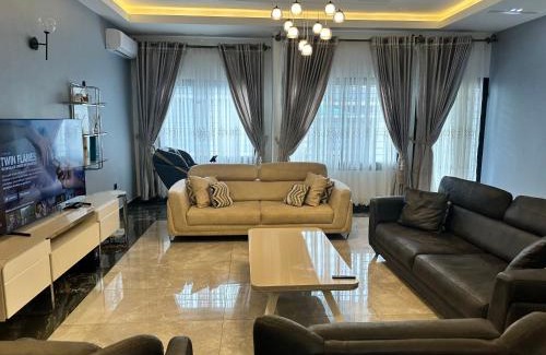 Douala Villa | Villa Only