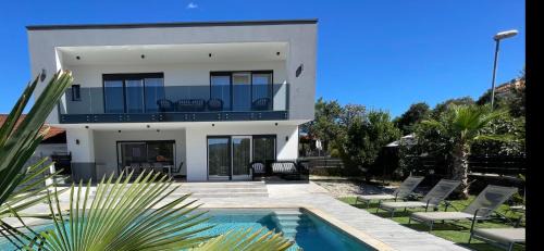 Pinezici Villa | Villa Palma