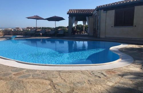 Tanaunella Villa | Villa Peonia