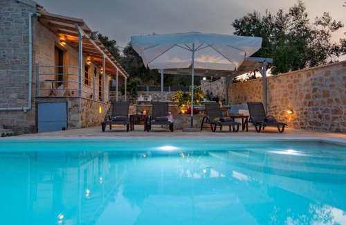 Vlachopoulatika Villa | Villa Rei 3 Bedroom Villa with Pool