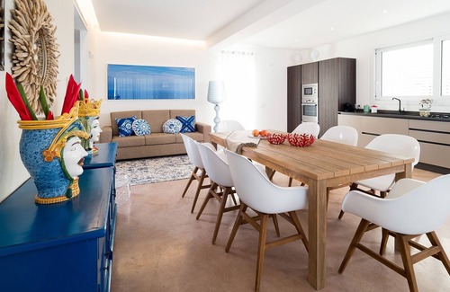 Reitani Villa | Villa rental in Sicily seaside with pool, AC, Wi-Fi, and walk to town