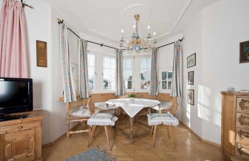 Seefeld in Tirol Apartment | Villa St. Oswald