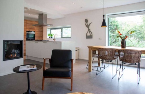 Sint Maartenszee House | Villa Veranda 6-8 persons. Family home close to the sea