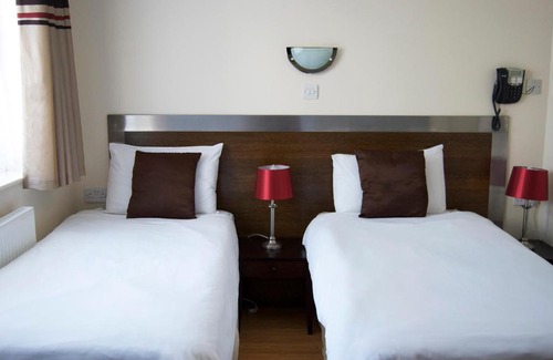 Warrington Hotel | Villaggio