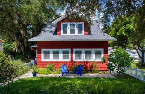 Palmetto House | Ville Villekulla! Private pool home near Historic Palmetto!