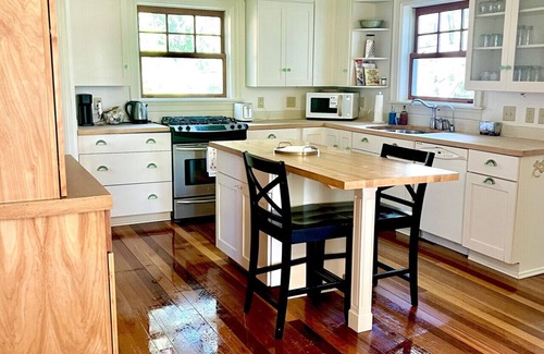 Brocton Apartment | VineCliff- The Hundred Acre Haven