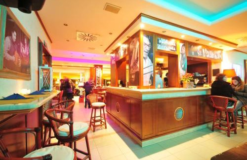 Marina di Cecina Hotel | Vintage Hotel Tornese - Business & Events