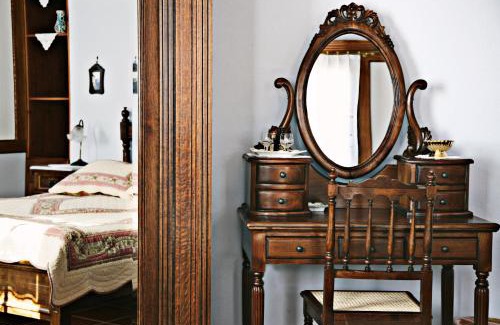Vrastama House | Viraggas Traditional hotel