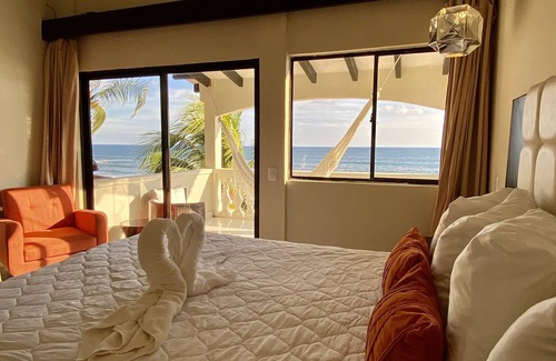 El Cuco Hotel | Vista Las Olas Surf Resort