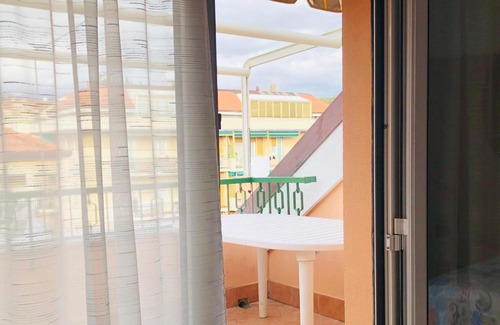 Rezza Apartment | Vista panoramica a Lavagna con due terrazze