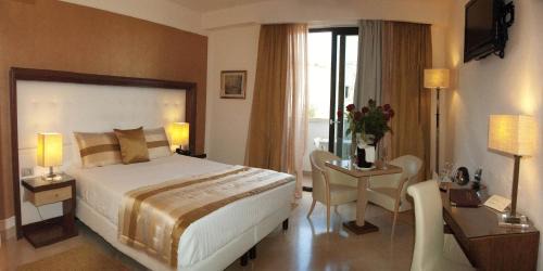 Otranto Hotel | Vittoria Resort Pool & SPA