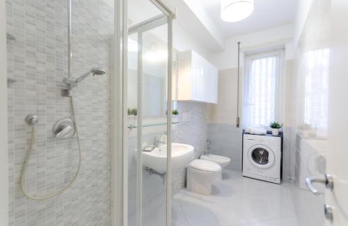 Gioia Apartment | Vivimihome-Chic Apartment near Milano Central