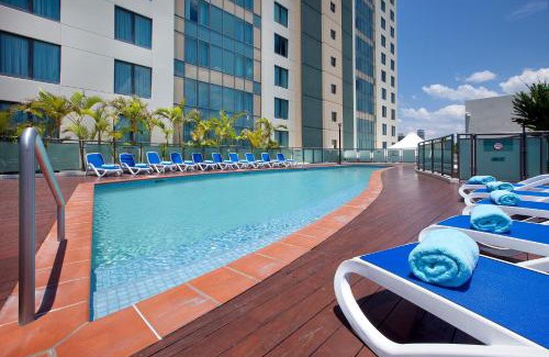 Surfers Paradise Hotel | voco Gold Coast by IHG