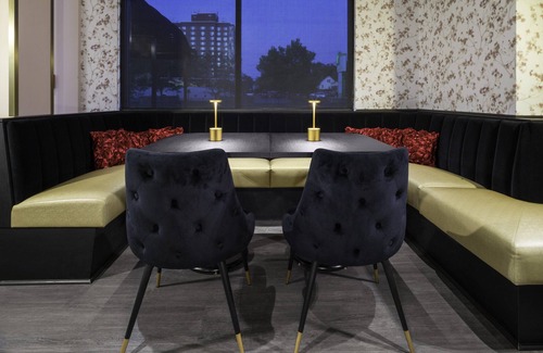 Downtown Niagara Falls Hotel | voco Niagara Falls - The Cadence by IHG