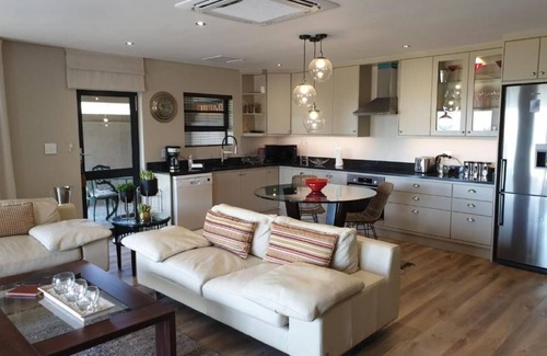Somerset West Apartment | Vrede Self Catering