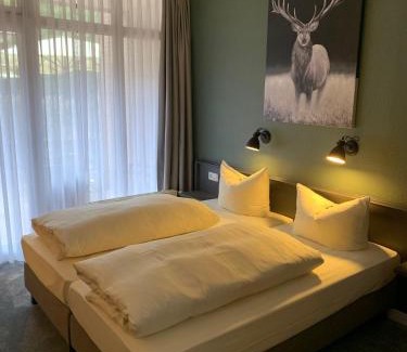 Bad Schwartau Hotel | Waldhotel Riesebusch