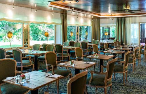 Wesel Hotel | Waldhotel Tannenhäuschen