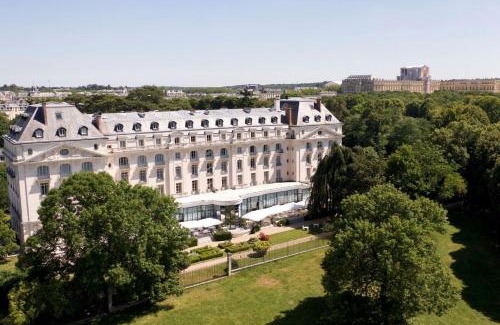 Notre-Dame Resort | Waldorf Astoria Versailles - Trianon Palace