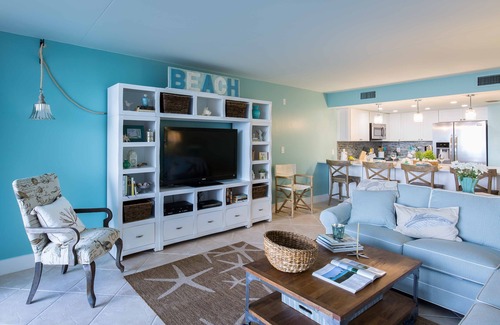Belleair Beach Condo | Walk Out the Door and Onto the Beach!