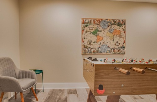 Highland House | Walkable and spacious 5BD/2BTH in Highland Park - Sleeps 12
