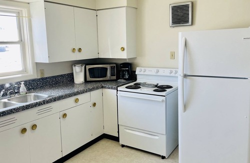 Pinnacles Entrance Badlands House | Walking distance from Wall Drug the City Park and all restaurants in town!