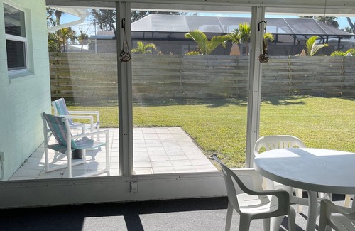 Ortona Park House | Walking distance to the Atlantic and your favorite beachside restaurants!