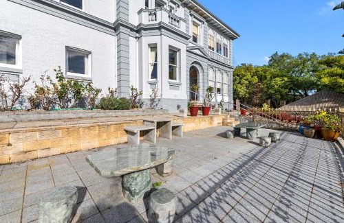 Launceston CBD Hotel | Waratah On York