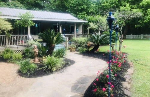 Coldspring Cottage | Water front bungalow for rest, relaxation and rejuvenation!