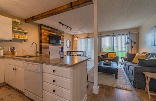 Spring Lake Condo | Waterfront condo on Grand River