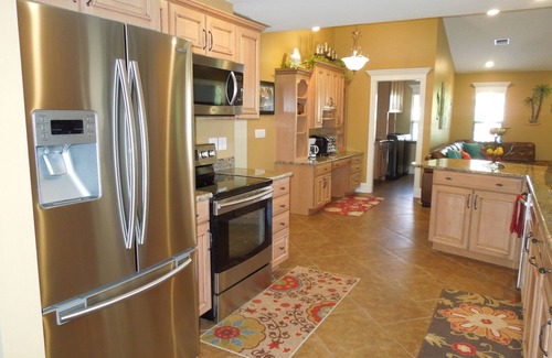 Caloosahatchee House | Waterfront Gold Coast Villa, Heated Pool w/Hot Tub, Southern Exposure