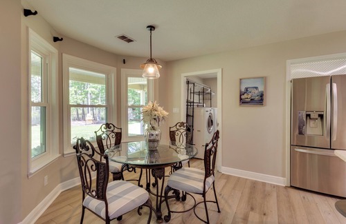 Tallahassee House | Waterfront Home w/Fishing Dock in Tallahassee!