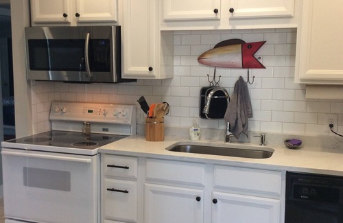 Savannah House | Waterfront Home - With Secluded Private Pool On Beautiful Half Moon River