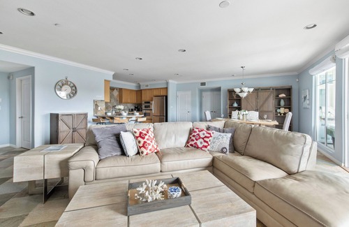 Channel Islands Condo | Waterfront Living at the Oxnard Marina