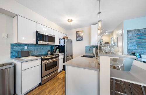 Anglesea Apartment | Waterfront North Wildwood Family Retreat