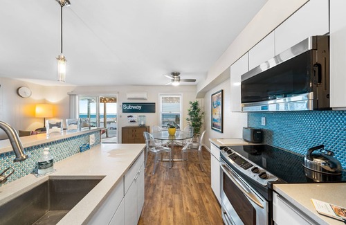 Anglesea Apartment | Waterfront North Wildwood Family Retreat
