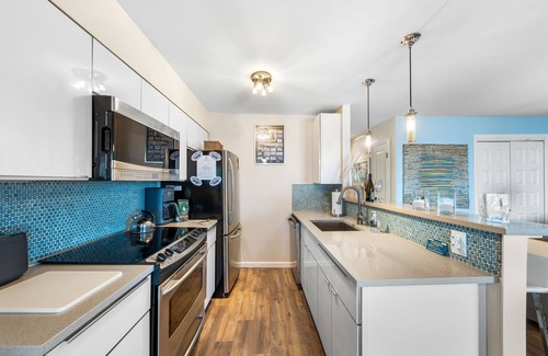 Anglesea Apartment | Waterfront North Wildwood Family Retreat