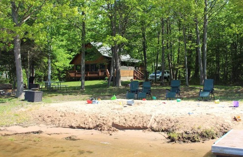 Sault Ste. Marie Cabin | Waterfront Sugar Island Cabin! Freighters, Fishing.