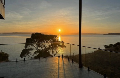 Primrose Sands Apartment | Waterfront `Tupelo` on Primrose Point