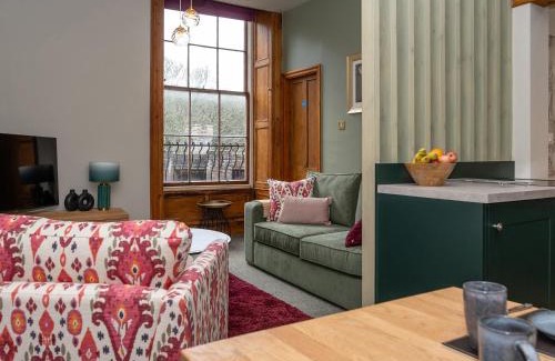 Watermouth Apartment | Watermouth Castle, Bassett Apartment