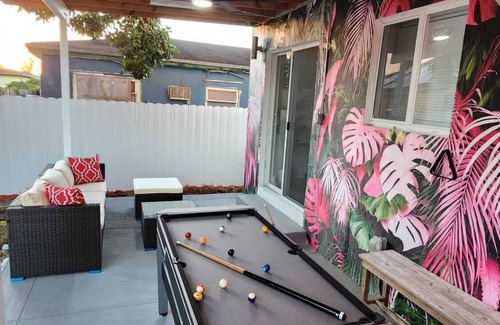 Liberty City House | We are located in the heart of Miami, 10 min away from Downtown, Beaches, M.I.A