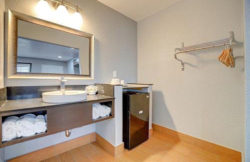 Colton Hotel | Welcome Inn San Bernardino/Colton