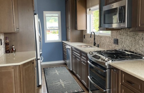 Harrison House | Welcome Lake Lovers, Beautiful Waterfront Home!