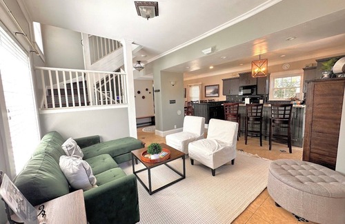 Spring Lake House | Welcome to Dacha! Long term winter rental now available!